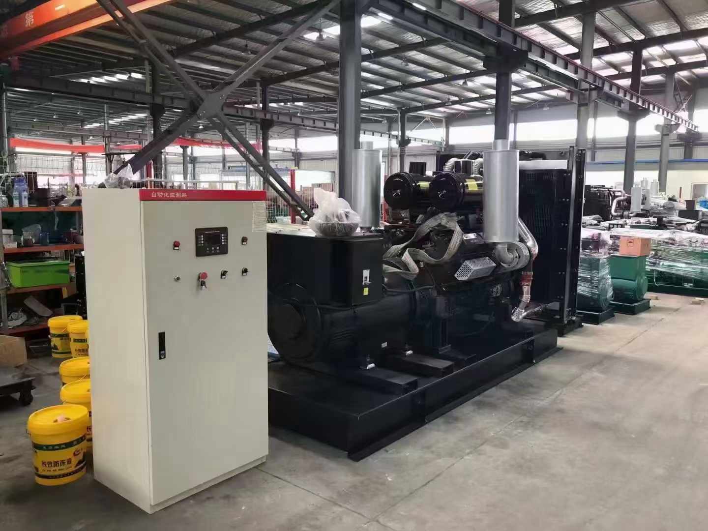 无锡柴油发电机运行时的噪音和振动水平如何?