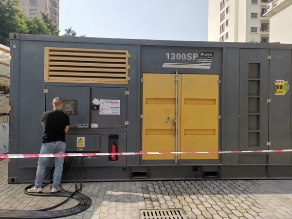 无锡100kw柴油发电机组的机油应该如何选择?